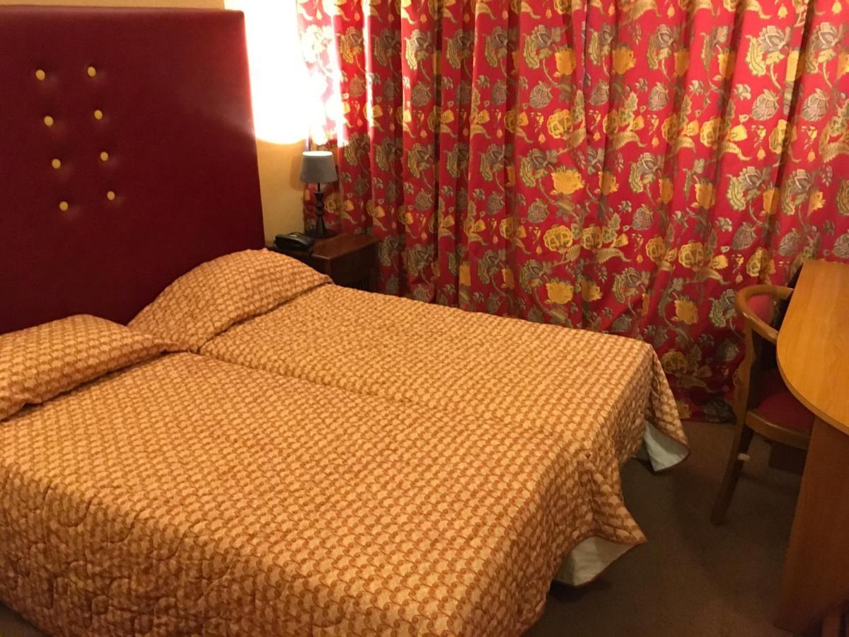 Hotel Dorele Montargis Εξωτερικό φωτογραφία